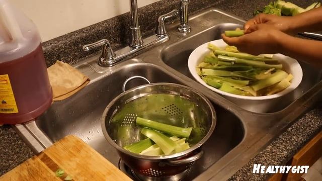 How To Wash Celery Sticks and keep them clean.