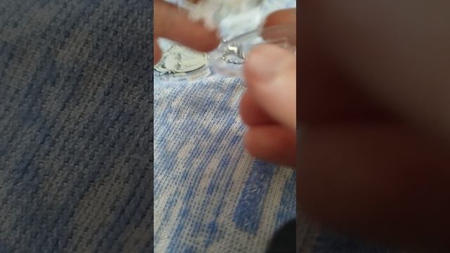 открытие пакетиков из Геншин импакт
