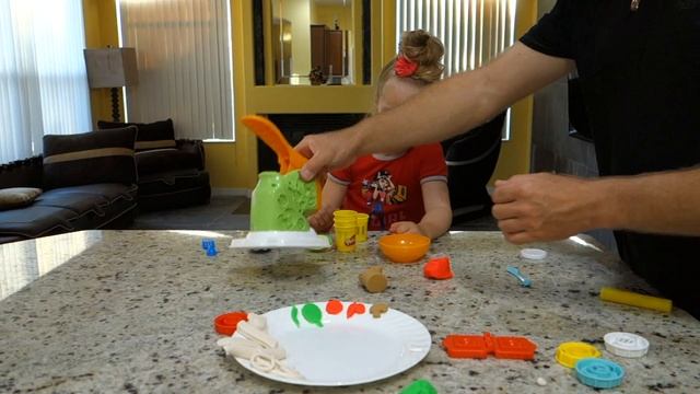 PLAY DOH!!! Пластилиновые продукты Италии Play Doh. Новая игрушка для Никки. Play Doh для детей