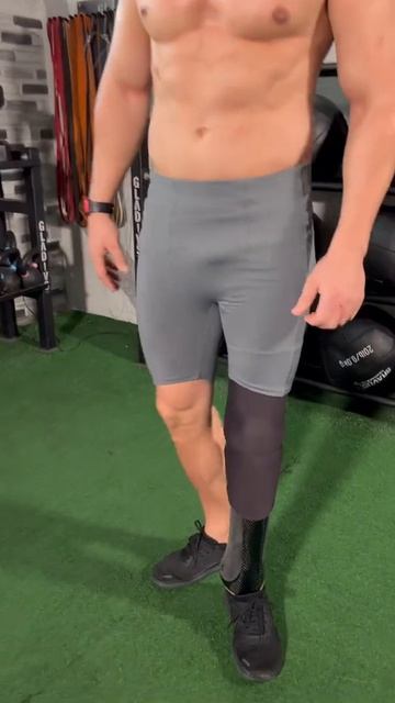 Short Masculino Com Zíper Cross Grafite