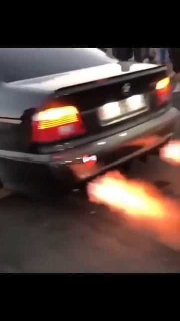#e39 #e60 #e34 #viral #суета #fypシ #беха #bmwclub #bmw #m5 #shots #m5e60