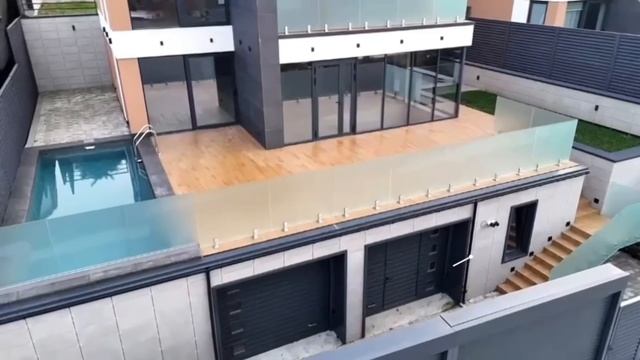 Дом с Бассейном в Сочи. Коттеджный Поселок Сочи