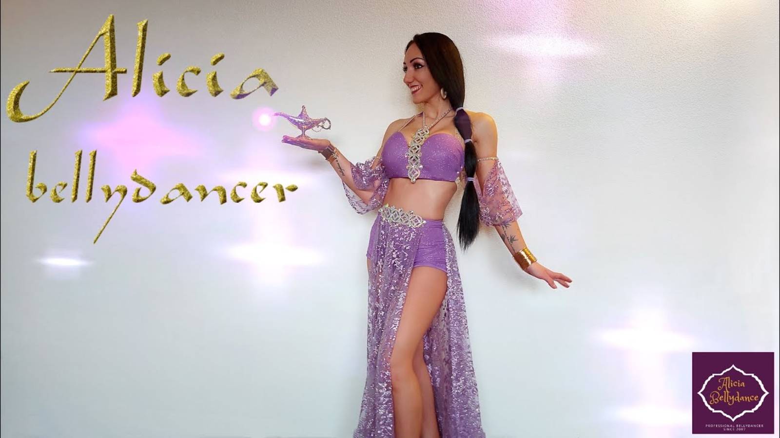 Alicia bellydancer - Dance of Princess Jasmine - Belly Dance - Aladdin Lamp - Oriental Dance