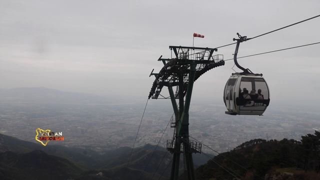 CHINA'S SUPER CABLE CARS