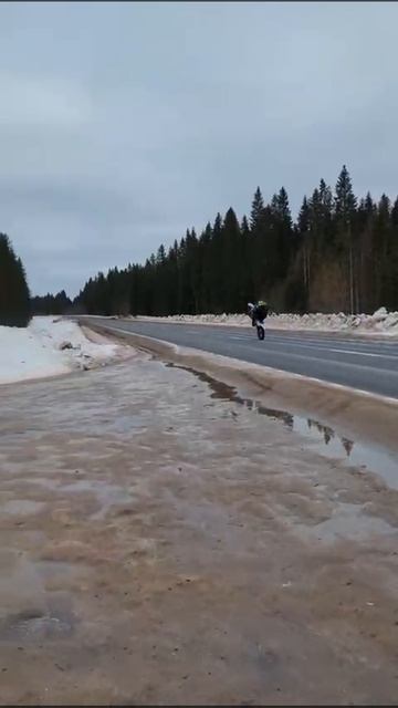 Эндуро .Виталя в деле.
