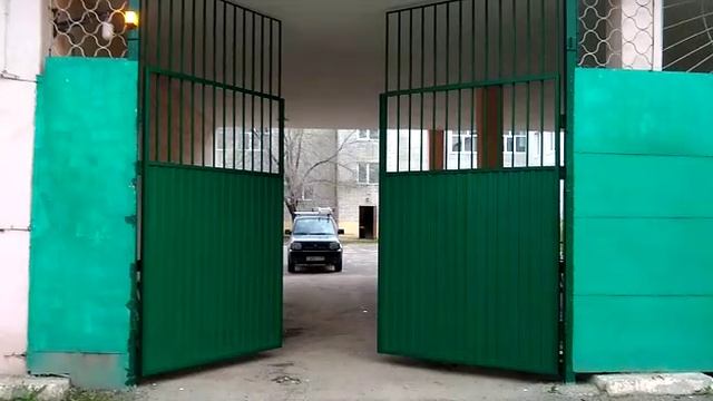 Ворота от Landal сразу после установки