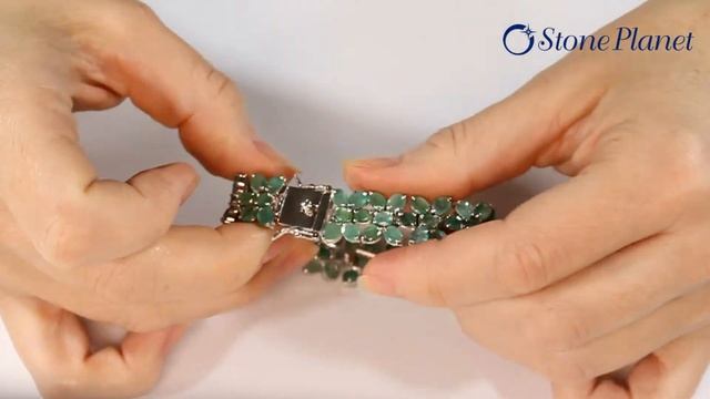 Серебряный браслет с изумрудом