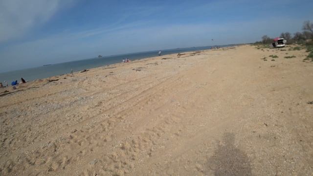 2 мая Пасха, Пэкс открыл купальный сезон на море