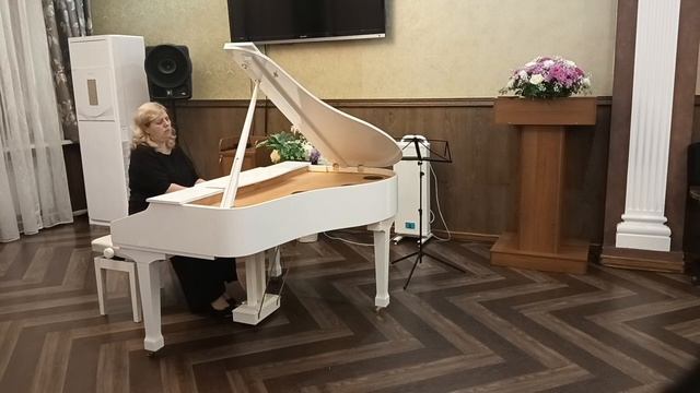 П. Чайковский. Элегическая песнь. ор. 72-14/Анна Горьева