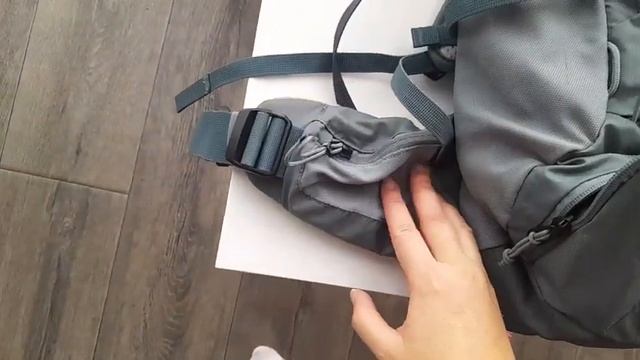 Deuter Women's Futura 30 SL Hiking Backpack, Graphite Shale, 30 l - My review