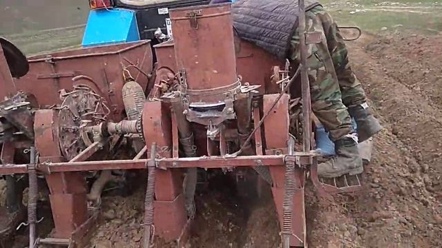 Трактор 82.1 Чон алай картошка сажалка?
