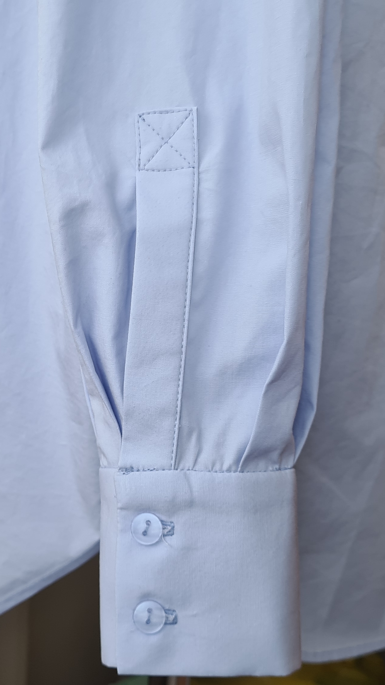 Как обработать РАЗРЕЗ РУКАВА ПЛАНКОЙ