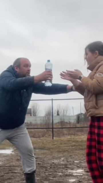 Помог бедгяге нормально попить