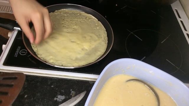 Рекомендую простой рецепт тонких блинов на молоке. Не?