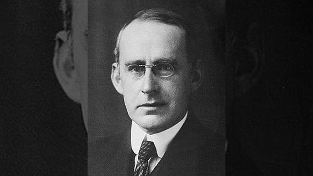 Arthur Eddington