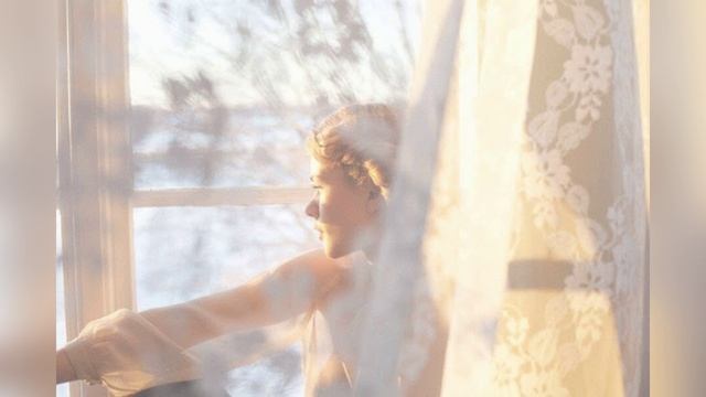 Ирина Самарина -Лабиринт Я заведу будильник на апрель ... читает Любовь Б.