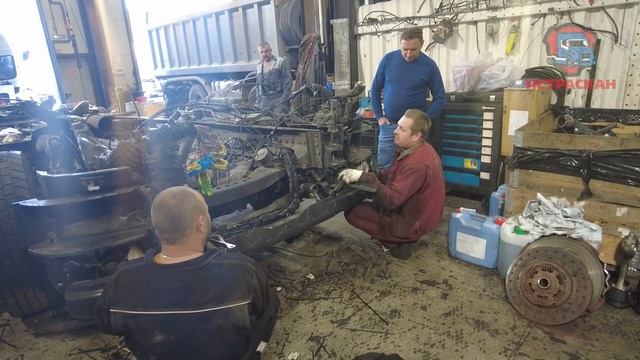 Переделка тягача Scania в фургон #scania #авторазборка #scaniatruck