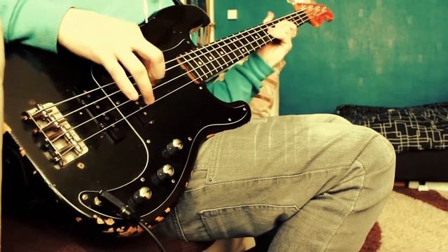 Two Door Cinema Club - What You Know [Bass Cover] HD