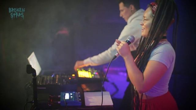 Broken Stars - Ye Mele (Live at Les Villa) 01/07/2017