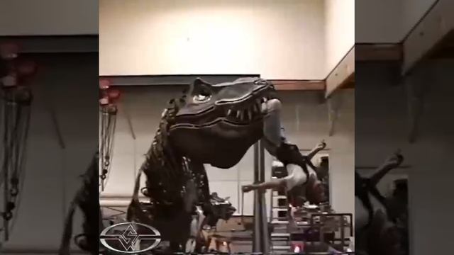 Аниматроник T Rex в съёмках "Парка Юрского периода"