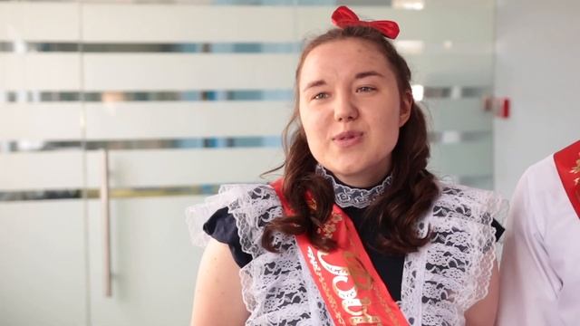 Вот как надо уходить из школы! Флэшмоб на выпускной. Последний звонок в школе.