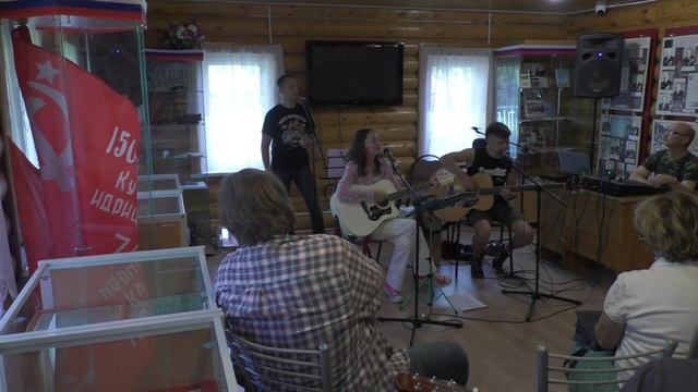 Авторский квартирник в доме-музее Иванова, фрагмент "Лето по городам"