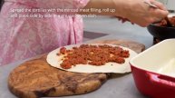 Мексиканские энчиладас с мясным фаршем и сыром — это простое, быстрое и невероятно вкусное блюдо!
