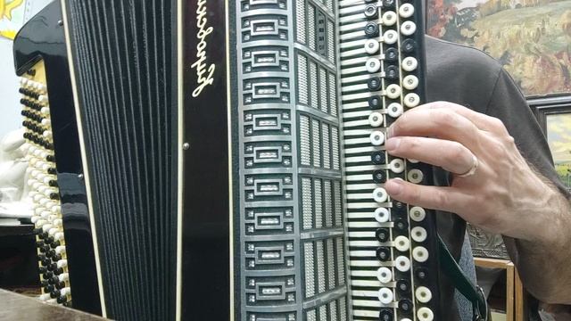 баян Кировский 3