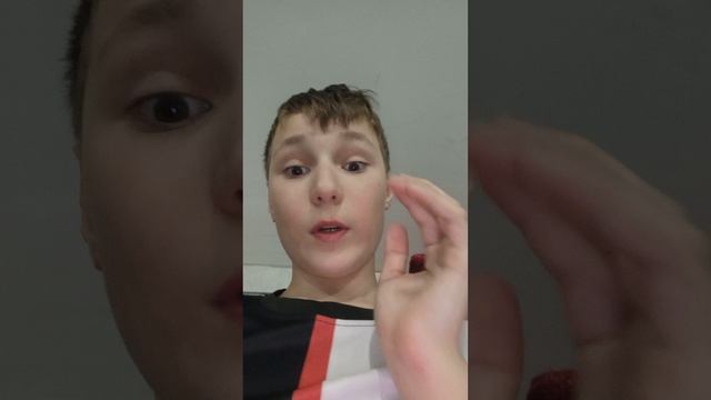 Урааааааа 900 подписчиков🥳🥳🥳, но трека не будет 😞
