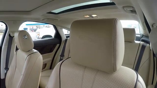 2016 Jaguar XJ Naperville IL GN3597A