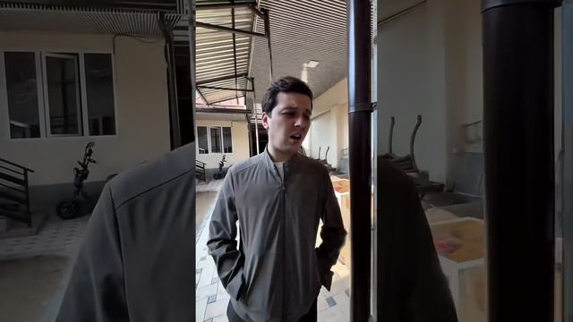 1000080348.mp4