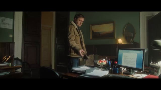 Трейлер_Мужу привет