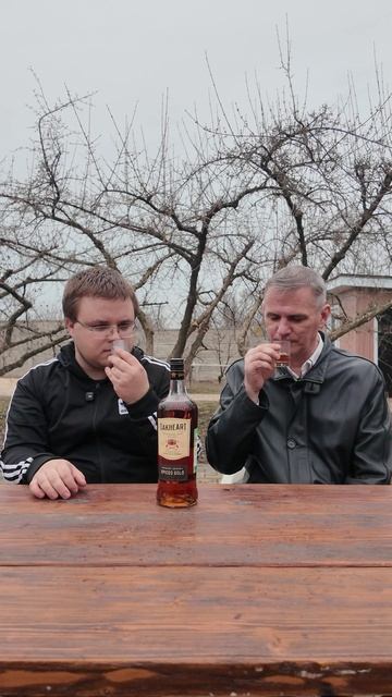 Дегустация коктейль Oakheart Original Spiced Gold с ромом
