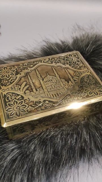 шкатулка чеканка