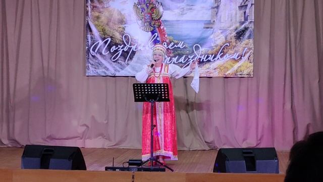 Лариса Цуканова г. Севастополь Деревенька концерт в санатории Дюльбер п. Кореиз Ялта