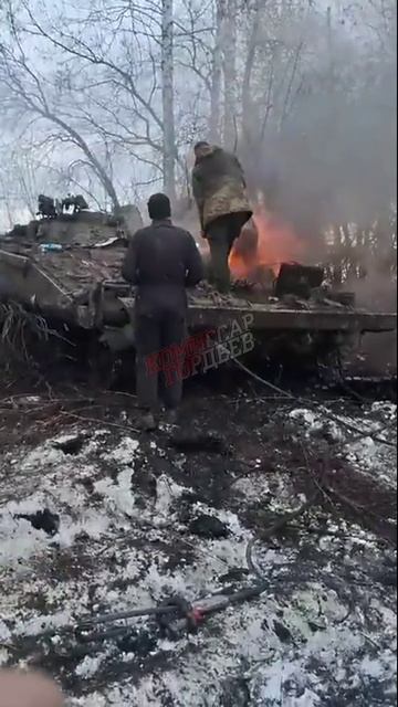 Уникальный БРЭМ Bärgningsbandvagn 90 производства Швеции оказался в топке. В руках ВСУ всё пропадет