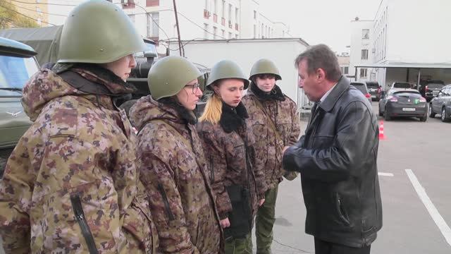 2014_ 10 кл школа №1441_Показательные выступления в ДОСААФ