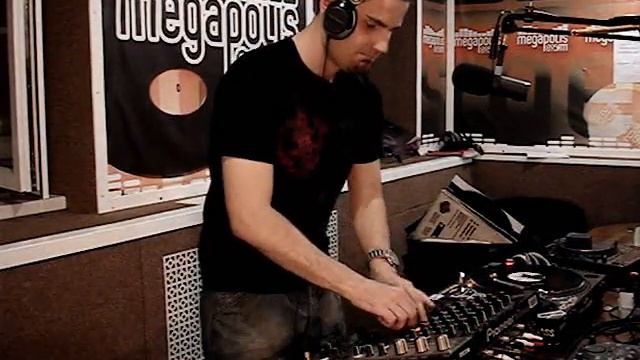 Victor Strogonov & DJ Or-Beat @ "Technopolis", pt 3