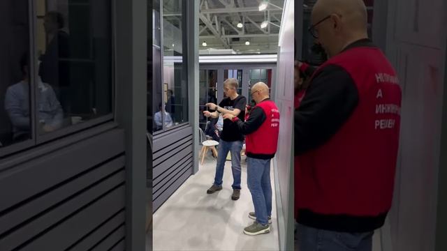 🚩Стенд INICIAL 
На выставке MOSBUILD 2025  все готово ✔️
Обзор Захаров Сергей