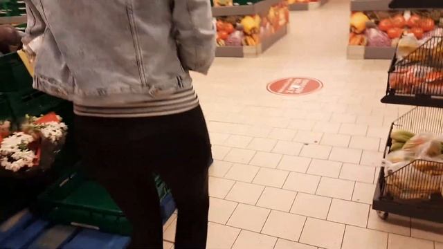 Мой любимый отдел в супермаркете. Фрукты
