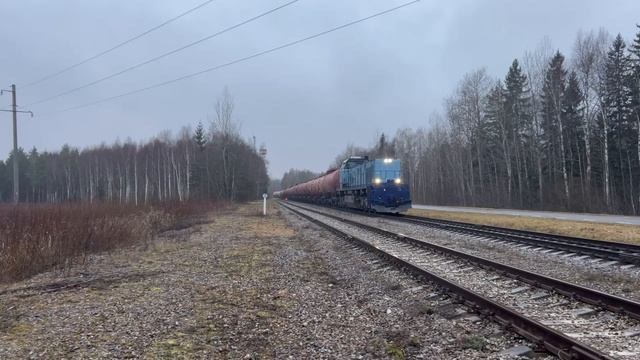 Ц30-М 1571 с цистернами на станции Сытке C30-M 1571 with tank cars at Sõtke station #eesti