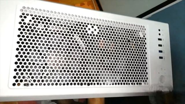 installation of Deepcool RF120m system fan (Part 2)