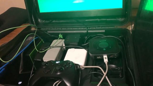 World best portable Xbox one X 4K hdr tv monitor