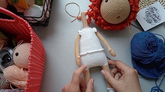 Вязовлог| Марафон #кукольных_дел_мастер | Связала Манюню❤️ | Купила первую книгу по вязанию игрушек
