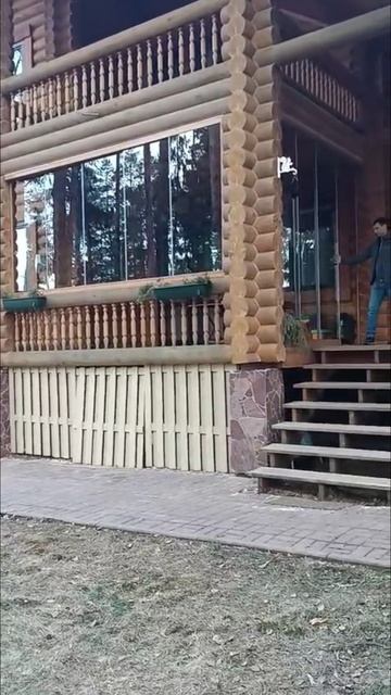 Подвижное безрамное остекление