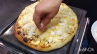 Pizza quattro formaggi