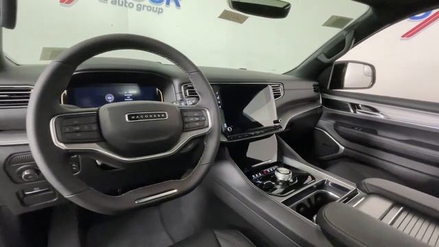 2023 Jeep Wagoneer at Oxmoor CDJR  Louisville & Lexington, KY C14405