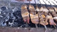 The Most Beautiful Lamb cut !!! The Best Tandoor Gosht! These Kebabs are nowhere tastier !!