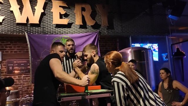 Armwrestling Kobra part 3