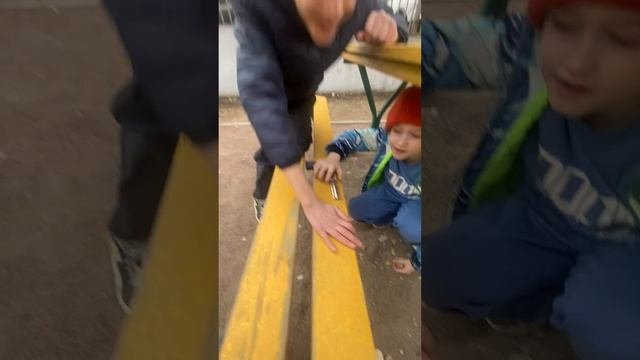 Обзор на школьный двор часть один